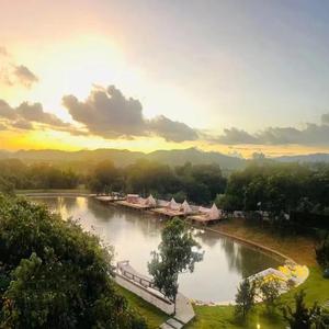 仙帝H污肉一夜没拔
